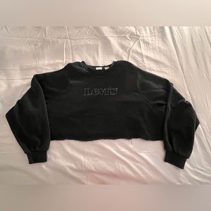 Levis cropped XL crewneck